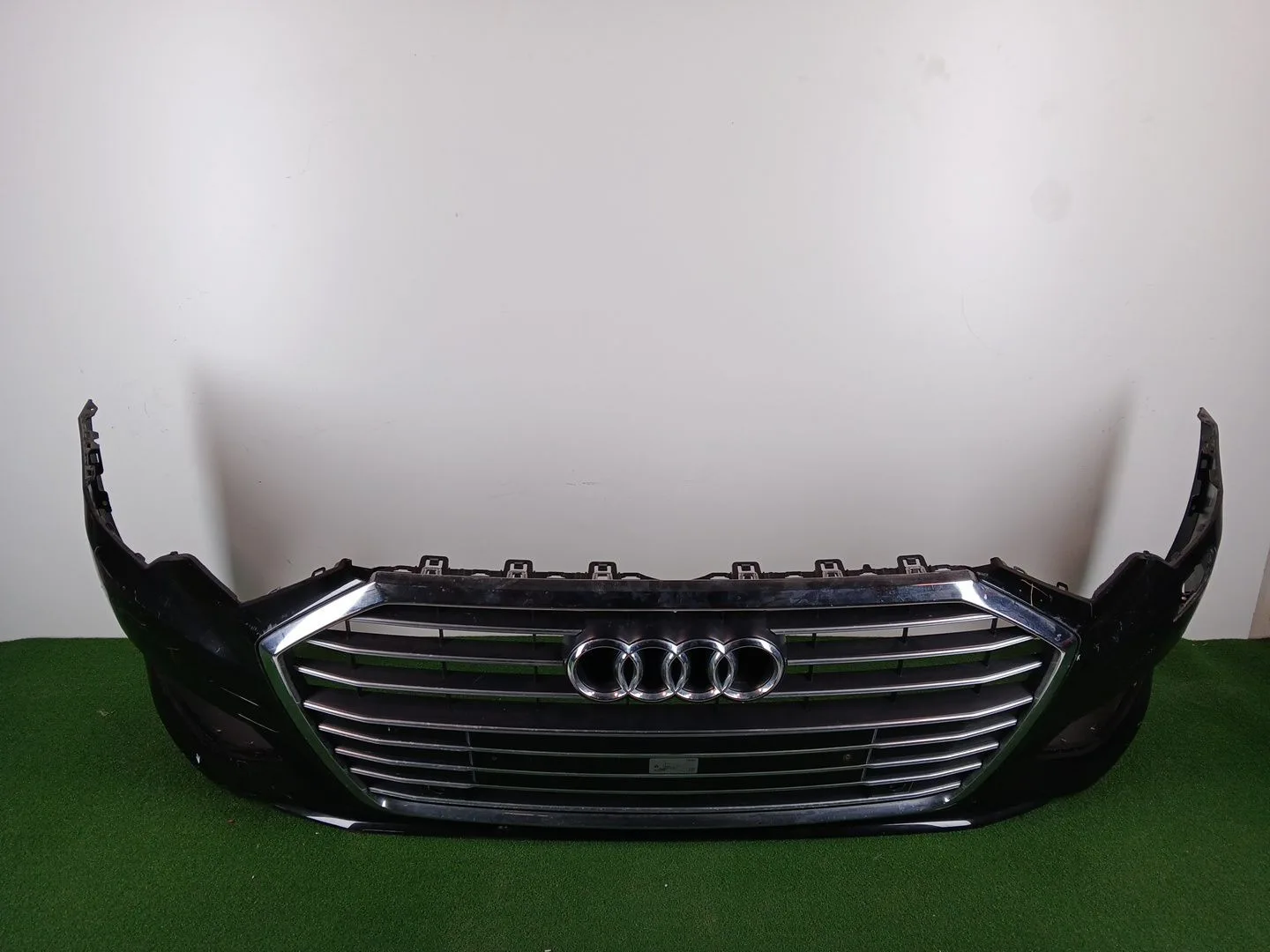 Paragolpes Delantero para Audi A6 C8 (4A2)