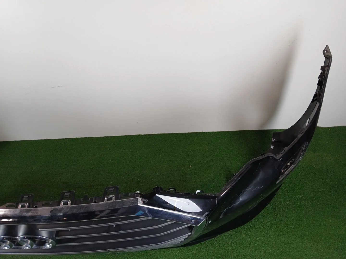 Paragolpes Delantero para Audi A6 C8 (4A2)