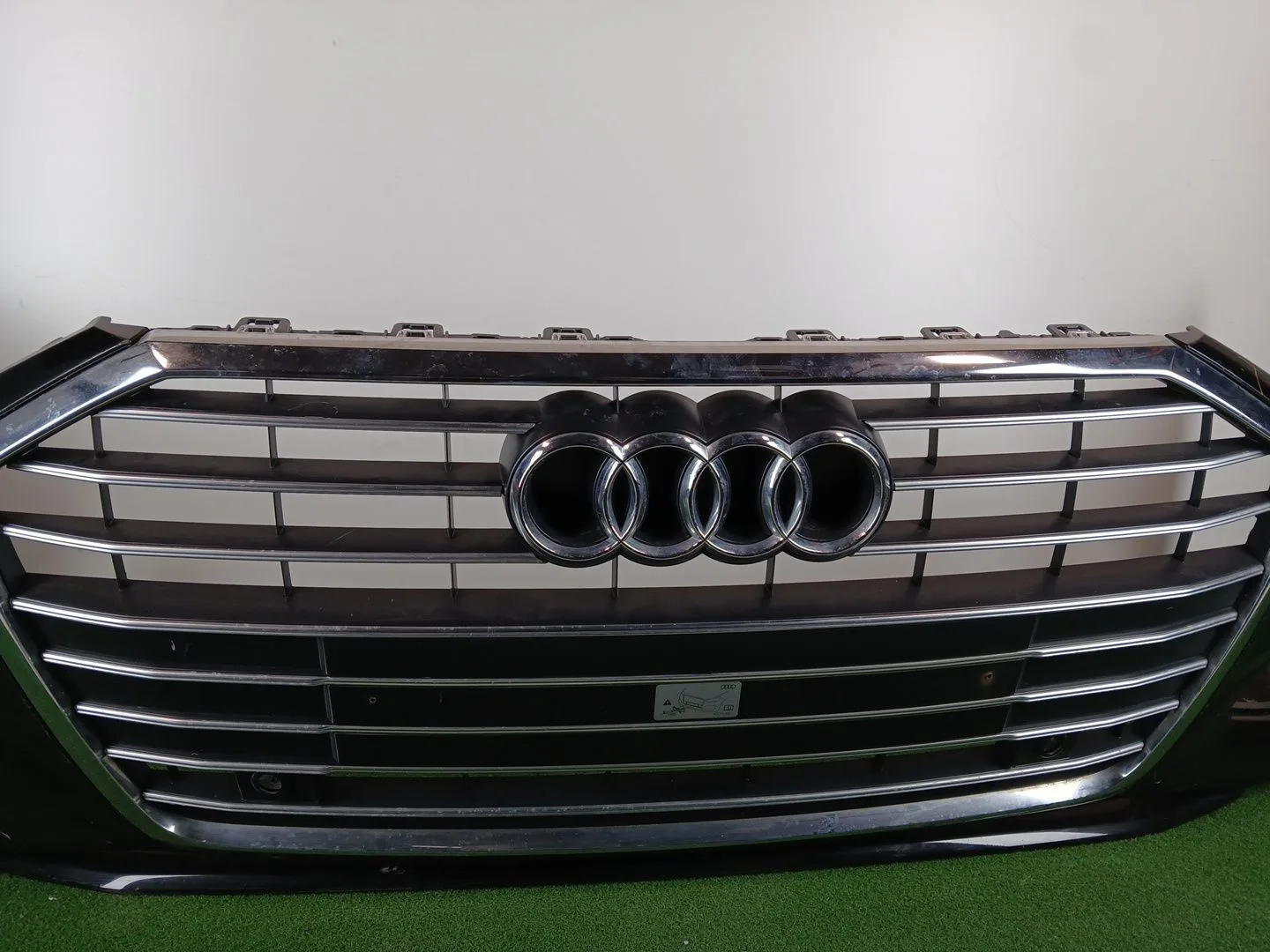 Paragolpes Delantero para Audi A6 C8 (4A2)