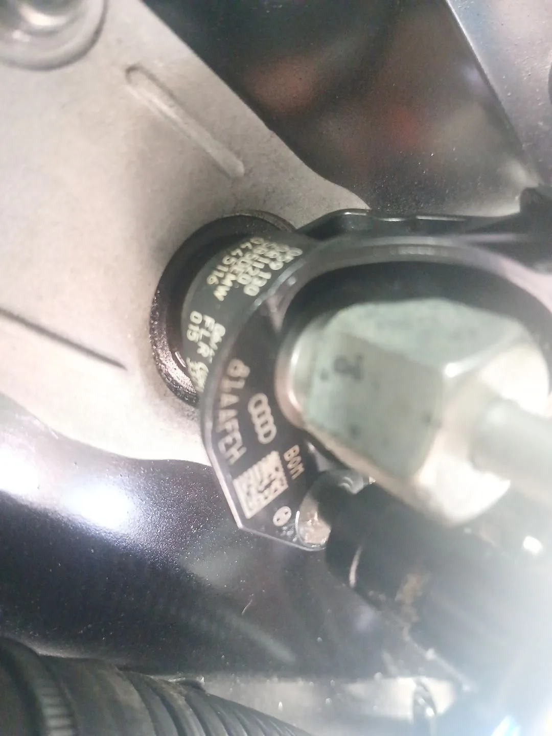 Inyector para Audi A5 (8T3)