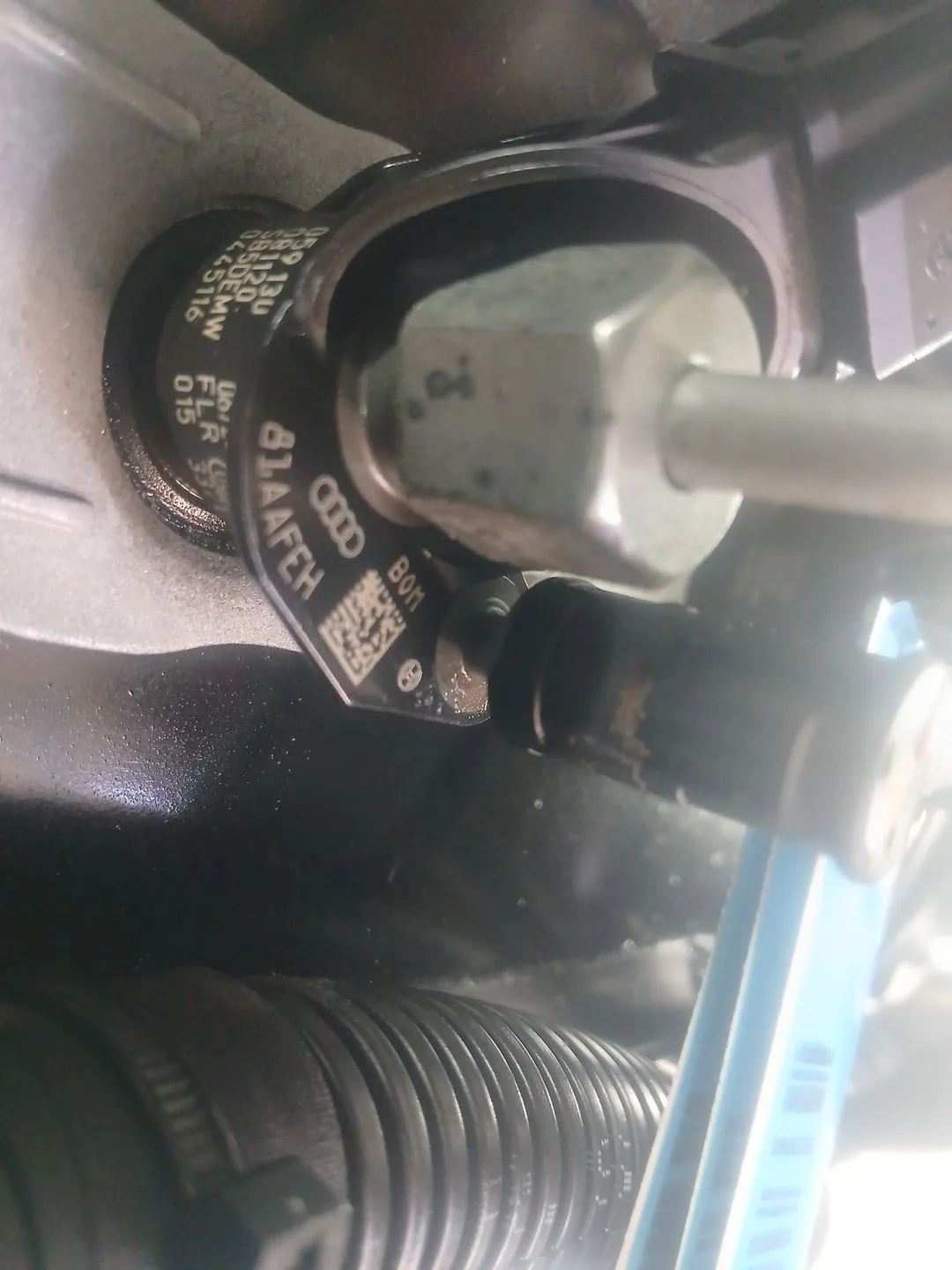 Inyector para Audi A5 (8T3)