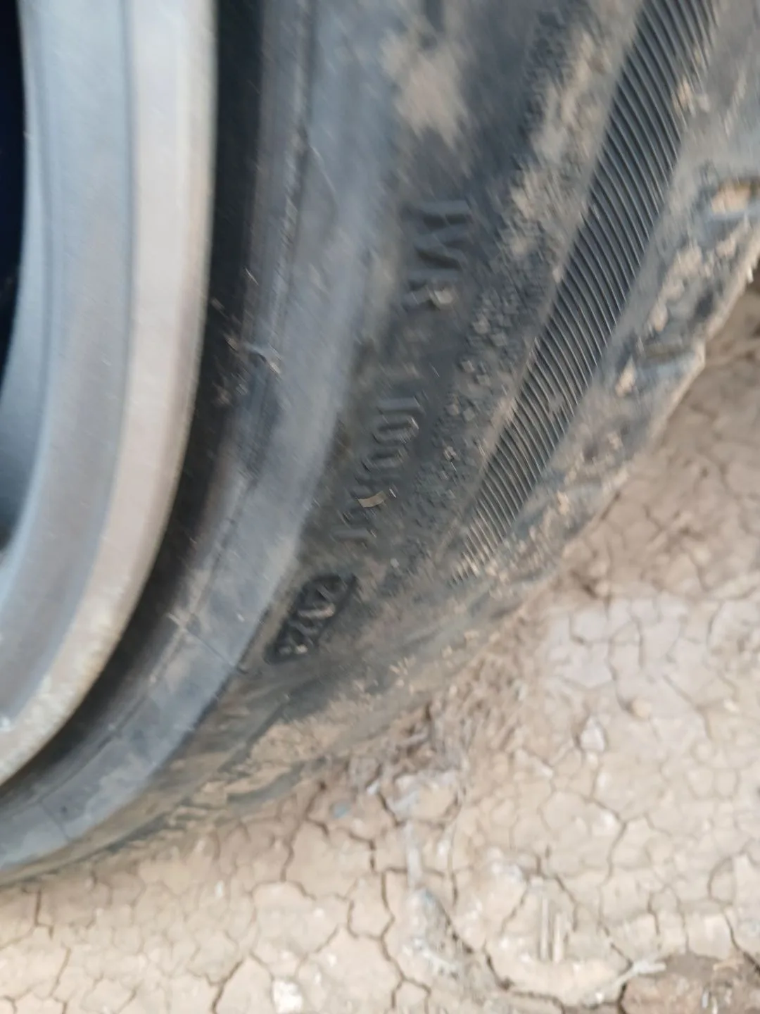 Neumatico para Bmw X6 (E71, E72)
