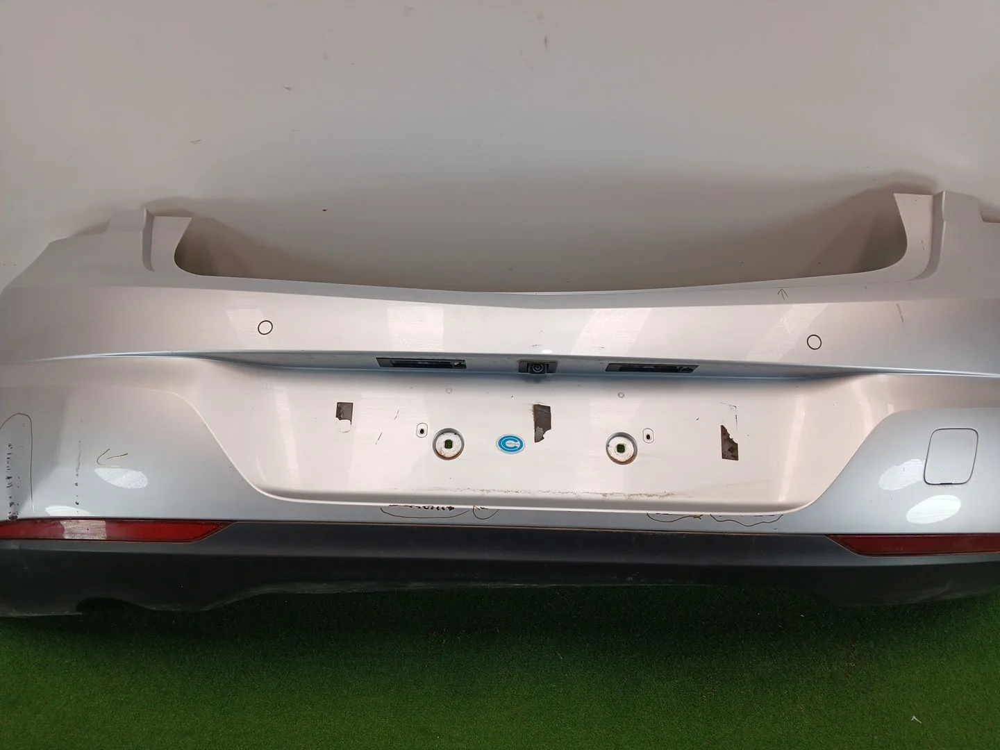 Paragolpes Trasero para Opel Astra K (B16)
