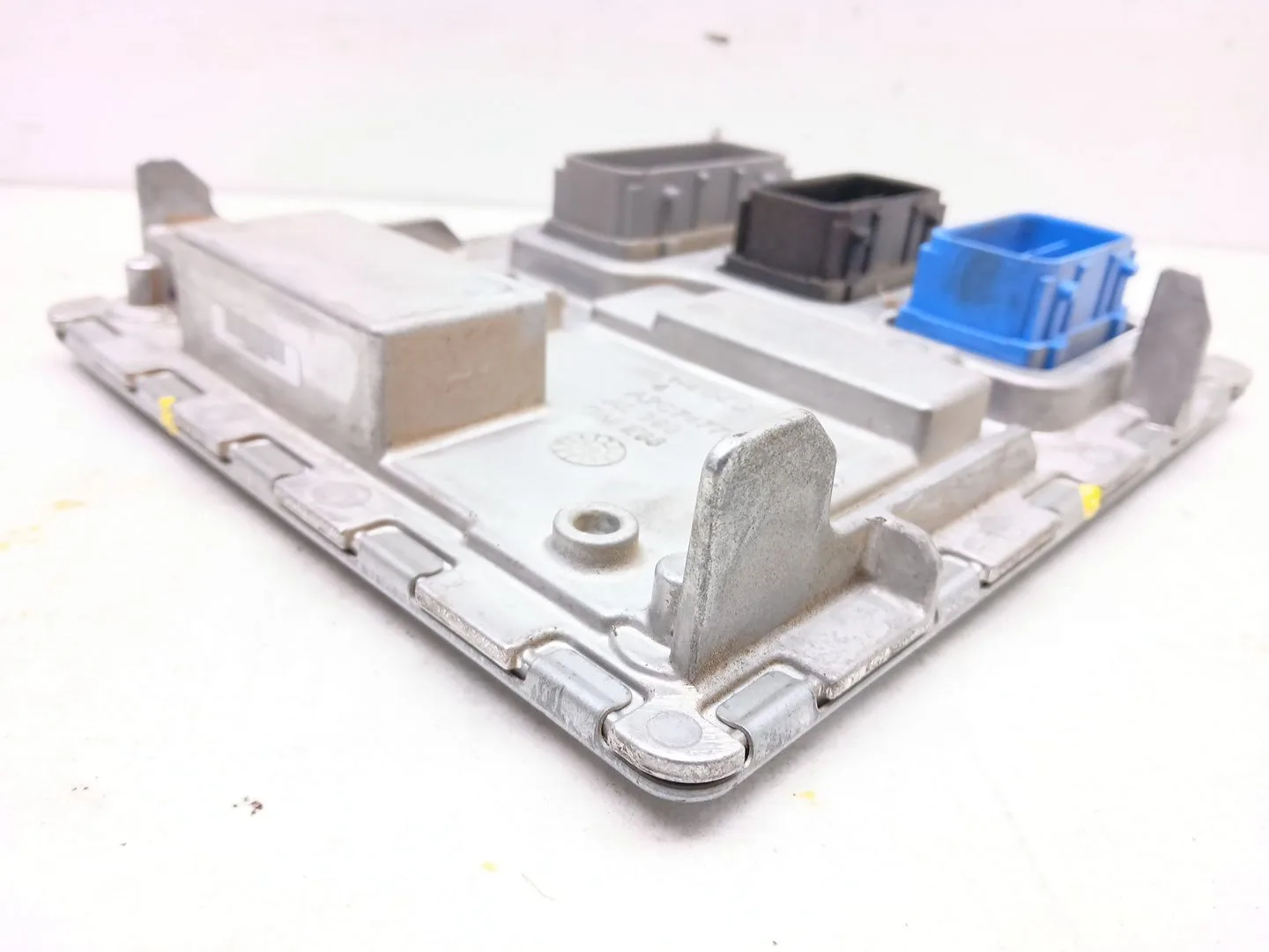 Centralita Motor Uce para Opel Astra K (B16)