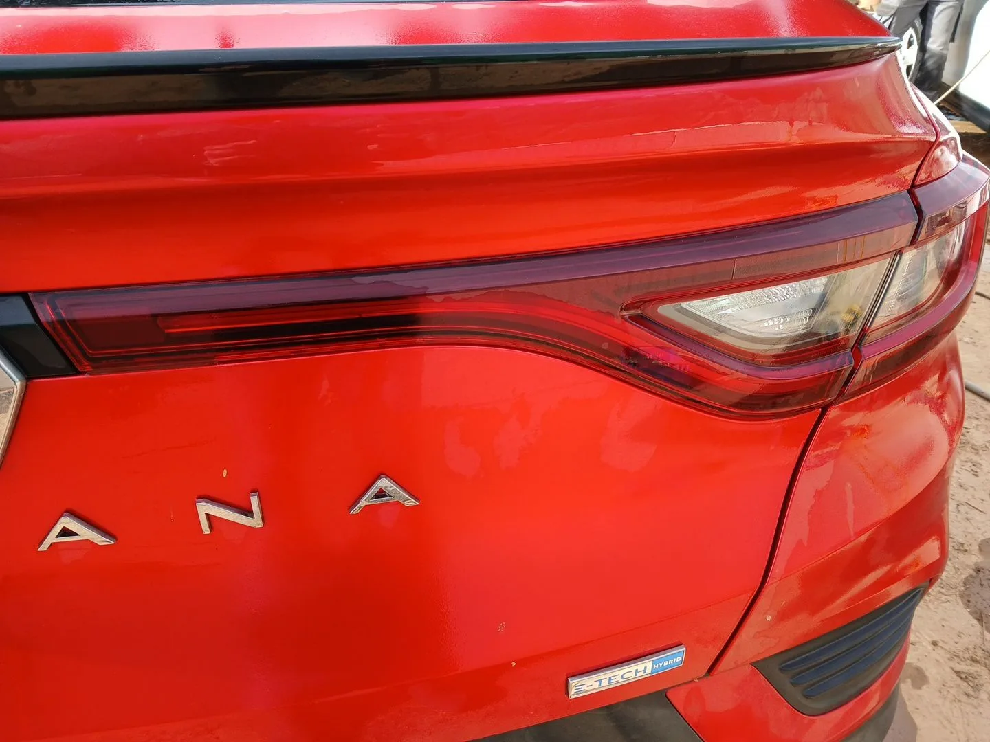 Piloto Trasero Derecho Interior para Renault Arkana I (Lcm_, Ldn_)