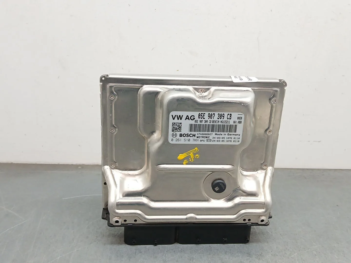 Centralita Motor Uce para Volkswagen T-Roc (A11, D11)