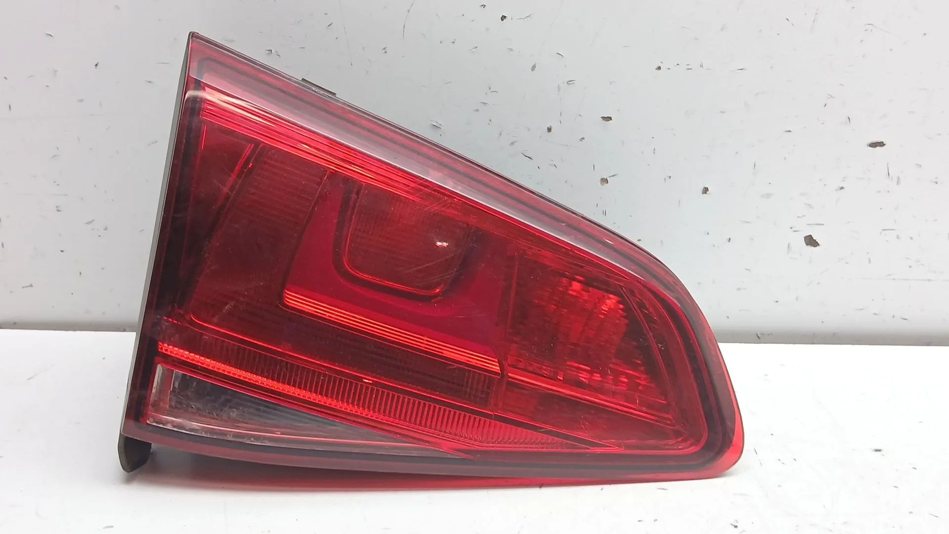 Piloto Trasero Izquierdo Interior para Volkswagen Golf Vii (5G1, Bq1, Be1, Be2)