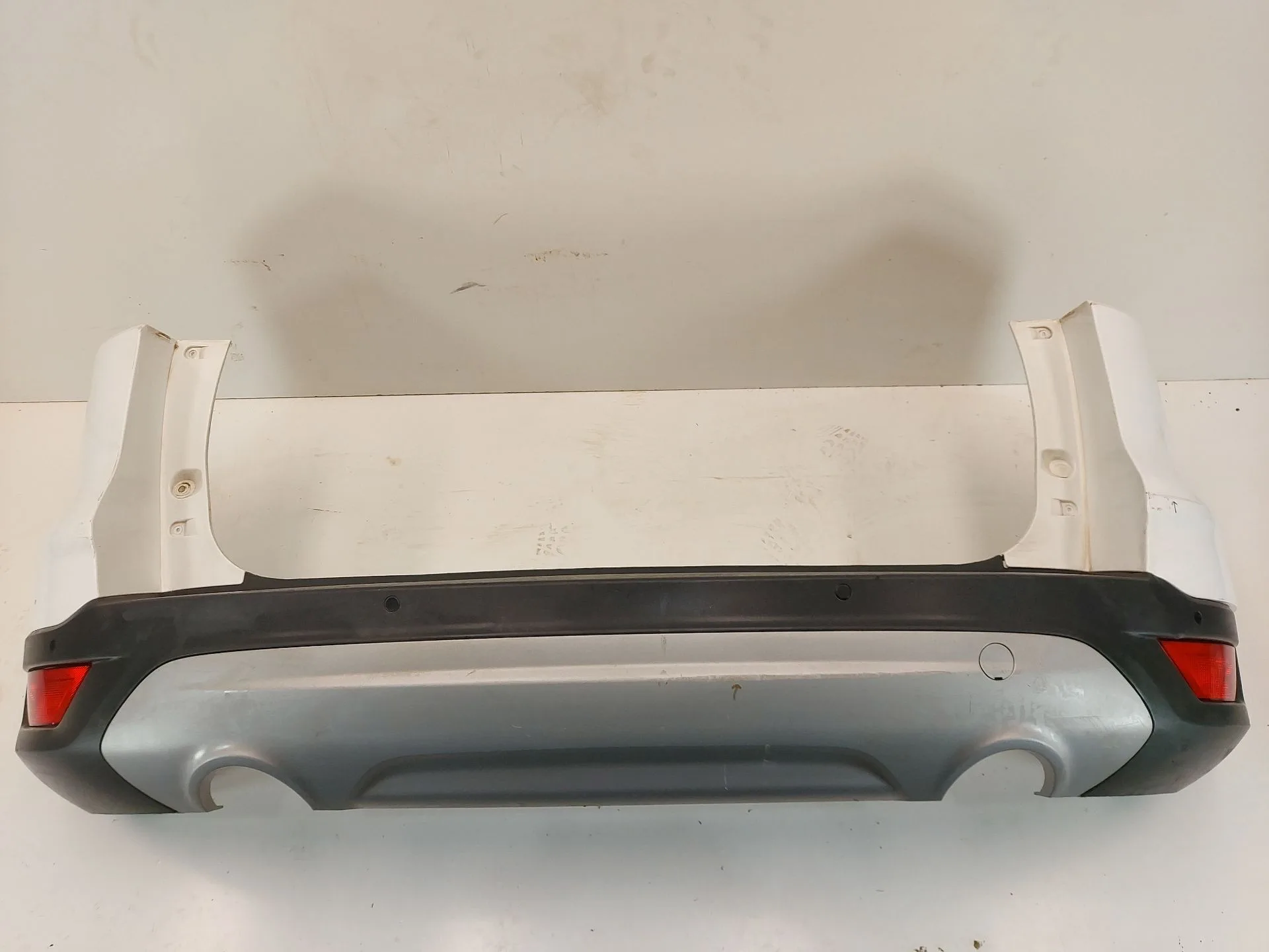 Paragolpes Trasero para Ford Kuga Ii (Dm2)