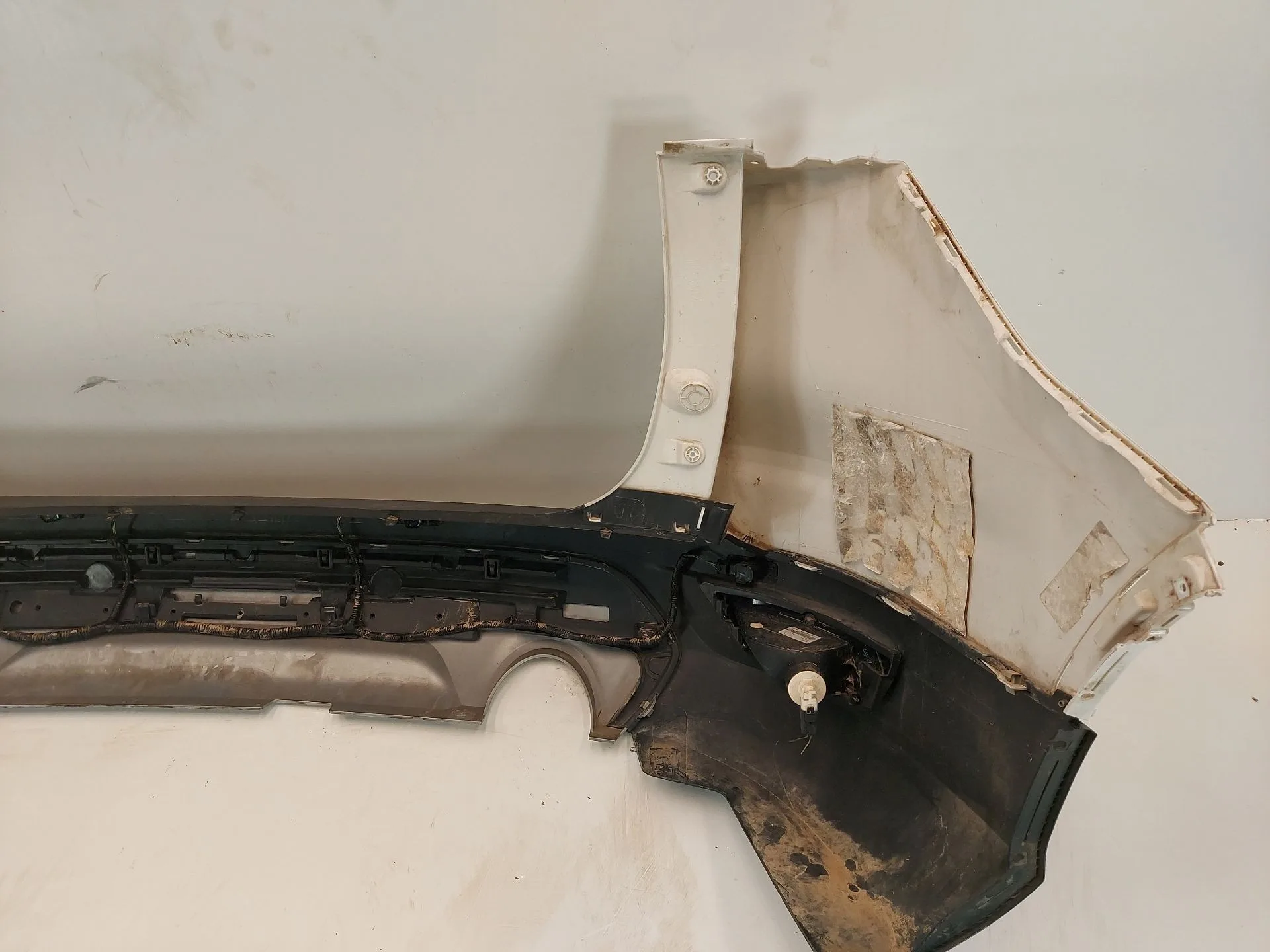 Paragolpes Trasero para Ford Kuga Ii (Dm2)