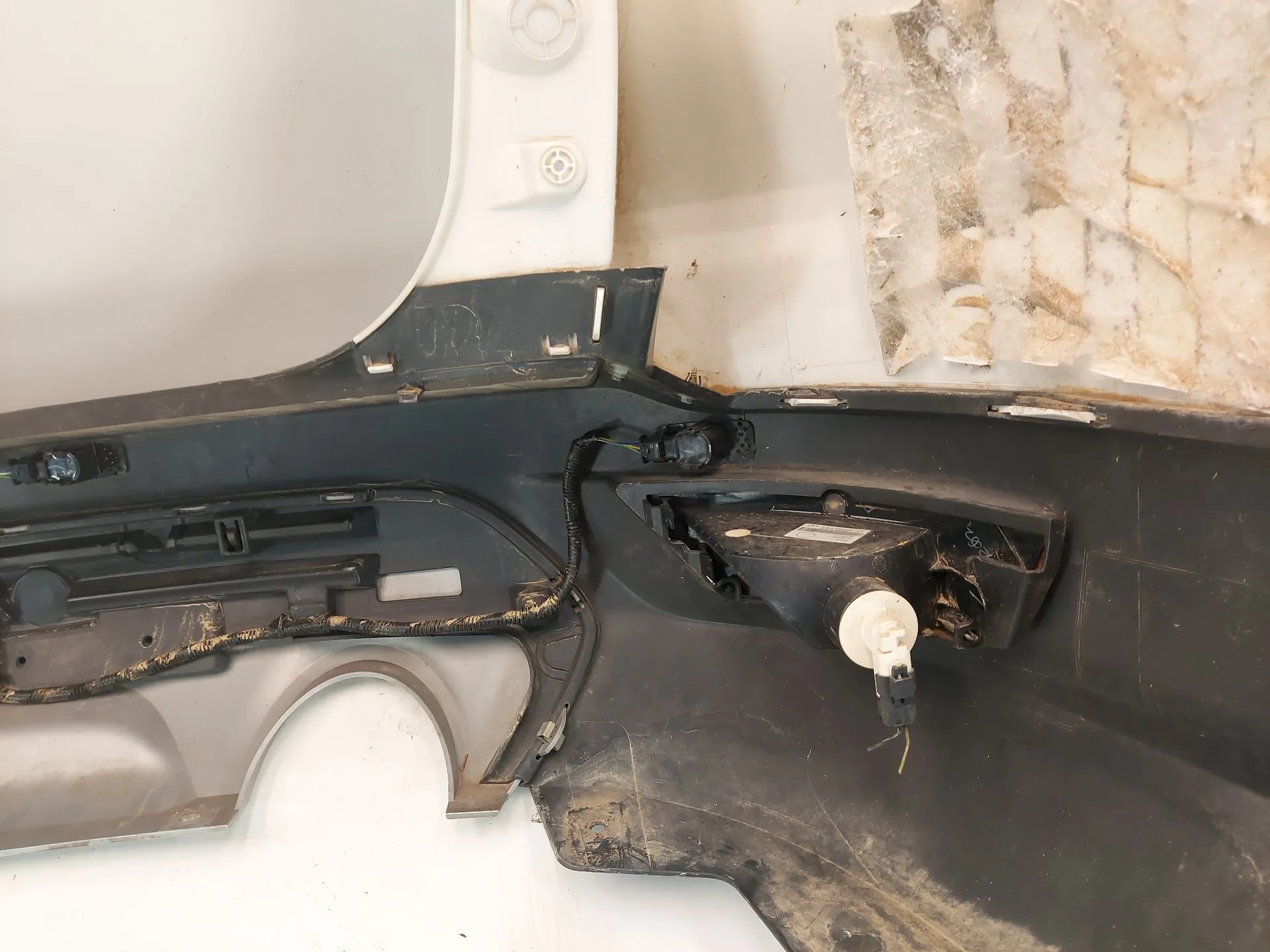 Paragolpes Trasero para Ford Kuga Ii (Dm2)
