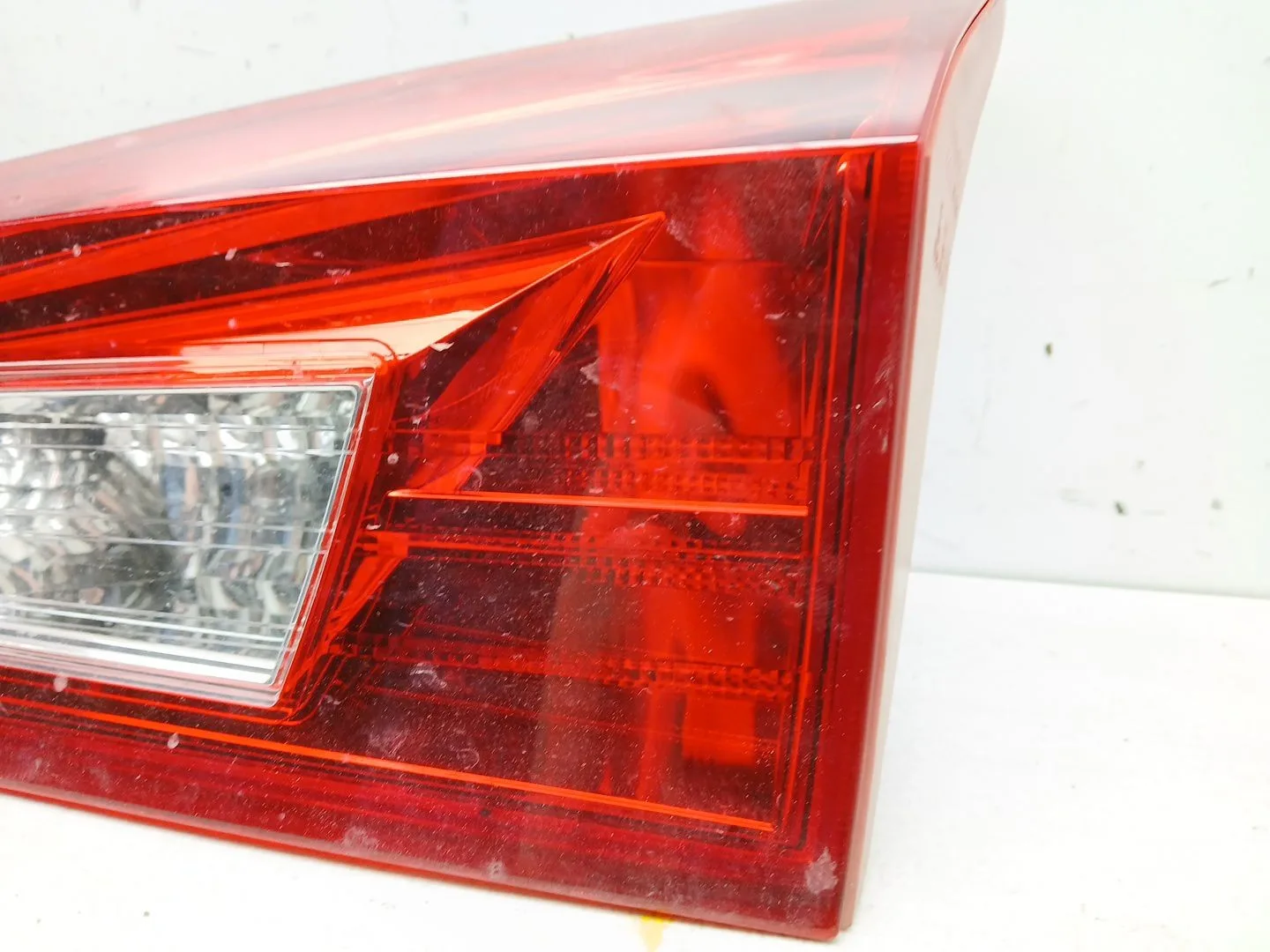 Piloto Trasero Derecho Interior para Toyota Auris Station Wagon (_E18_)