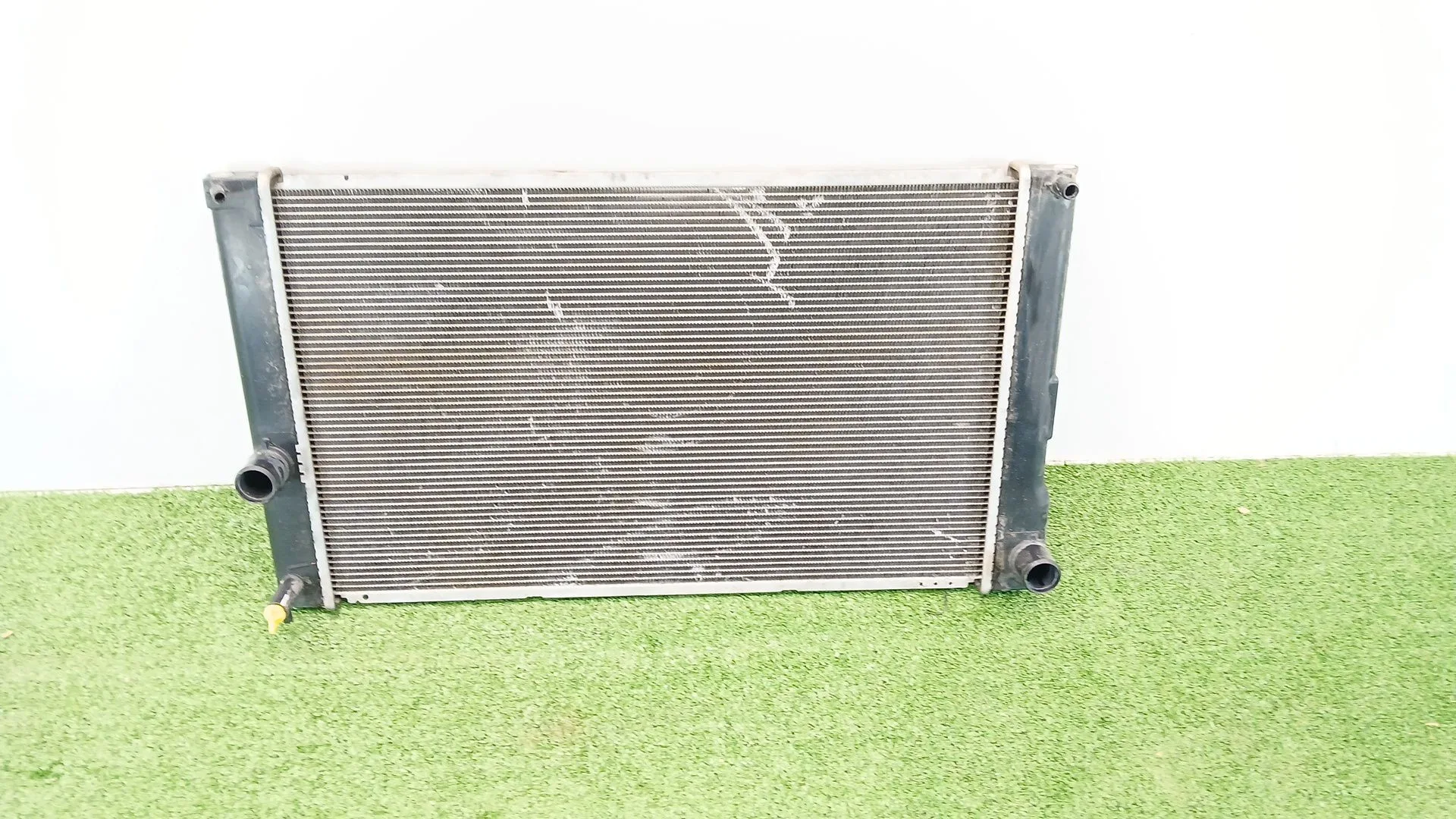 Radiador Agua para Toyota Auris Station Wagon (_E18_)