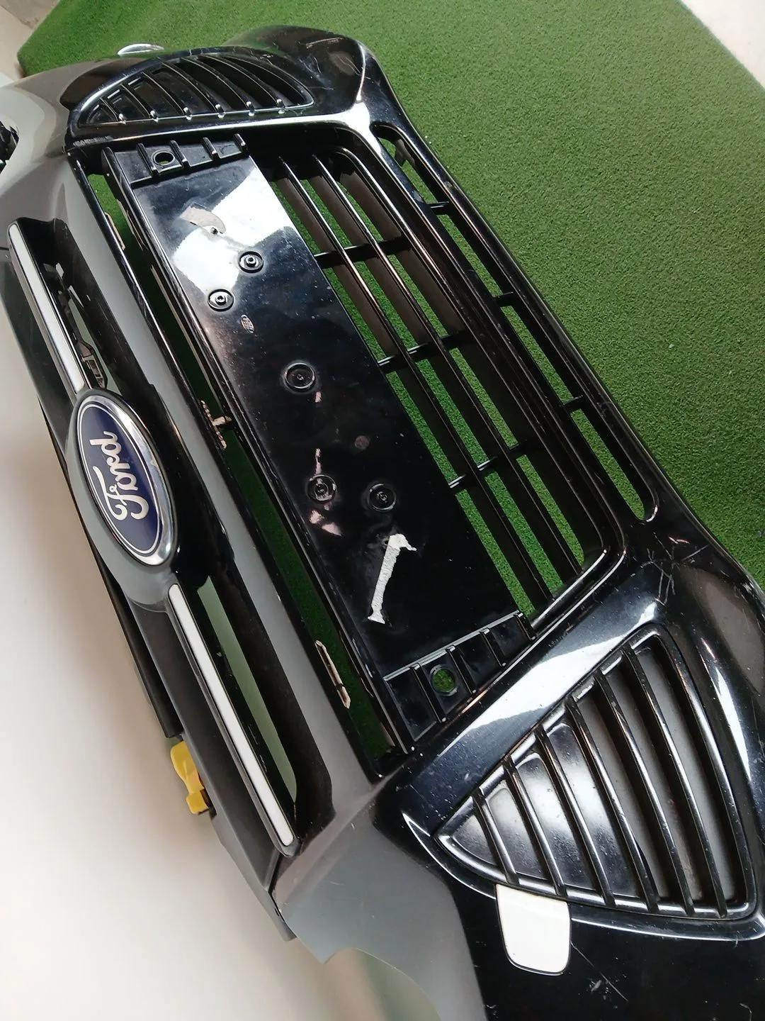 Paragolpes Delantero para Ford Focus Iii