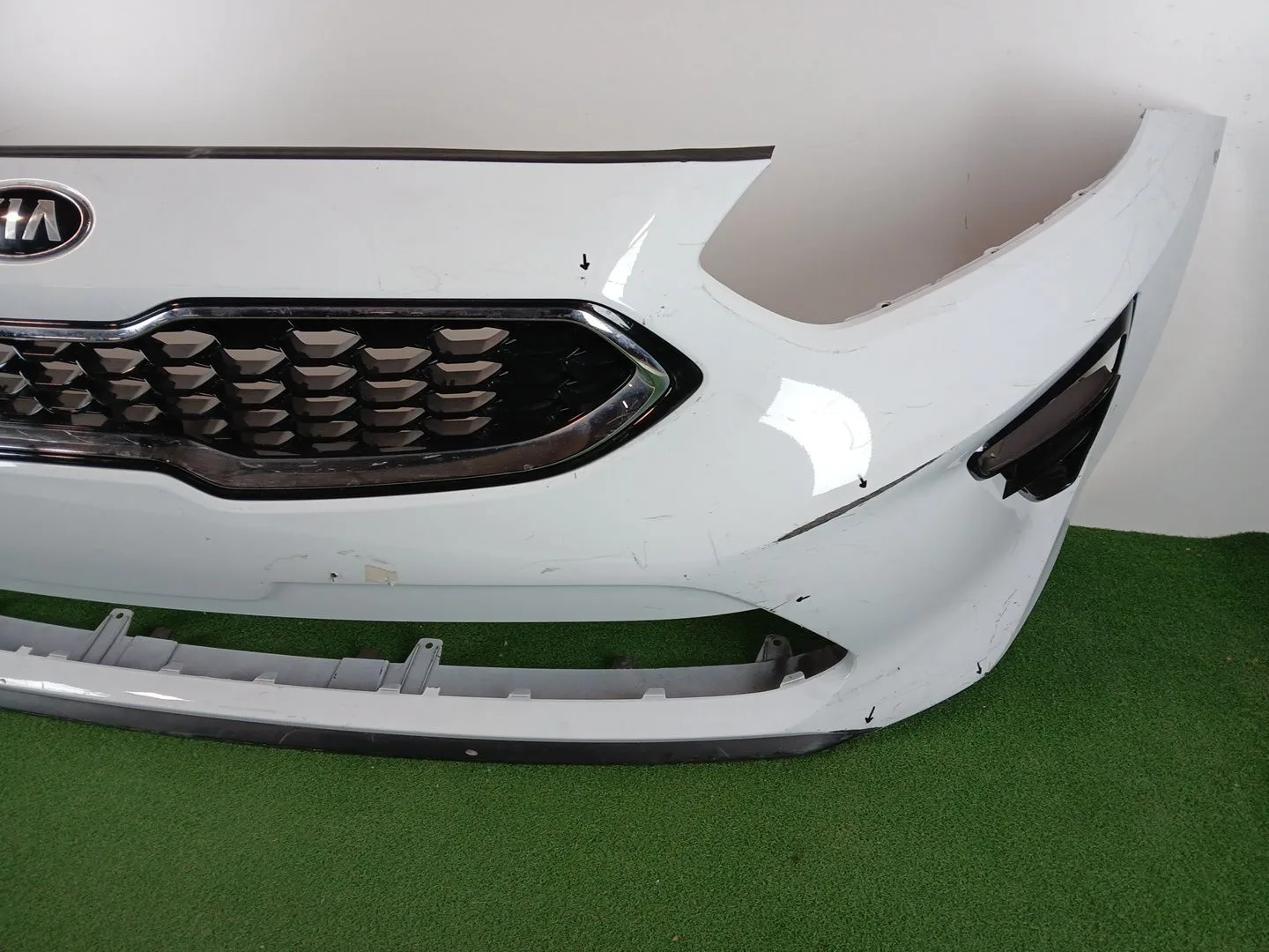 Paragolpes Delantero para Kia Ceed (Cd)