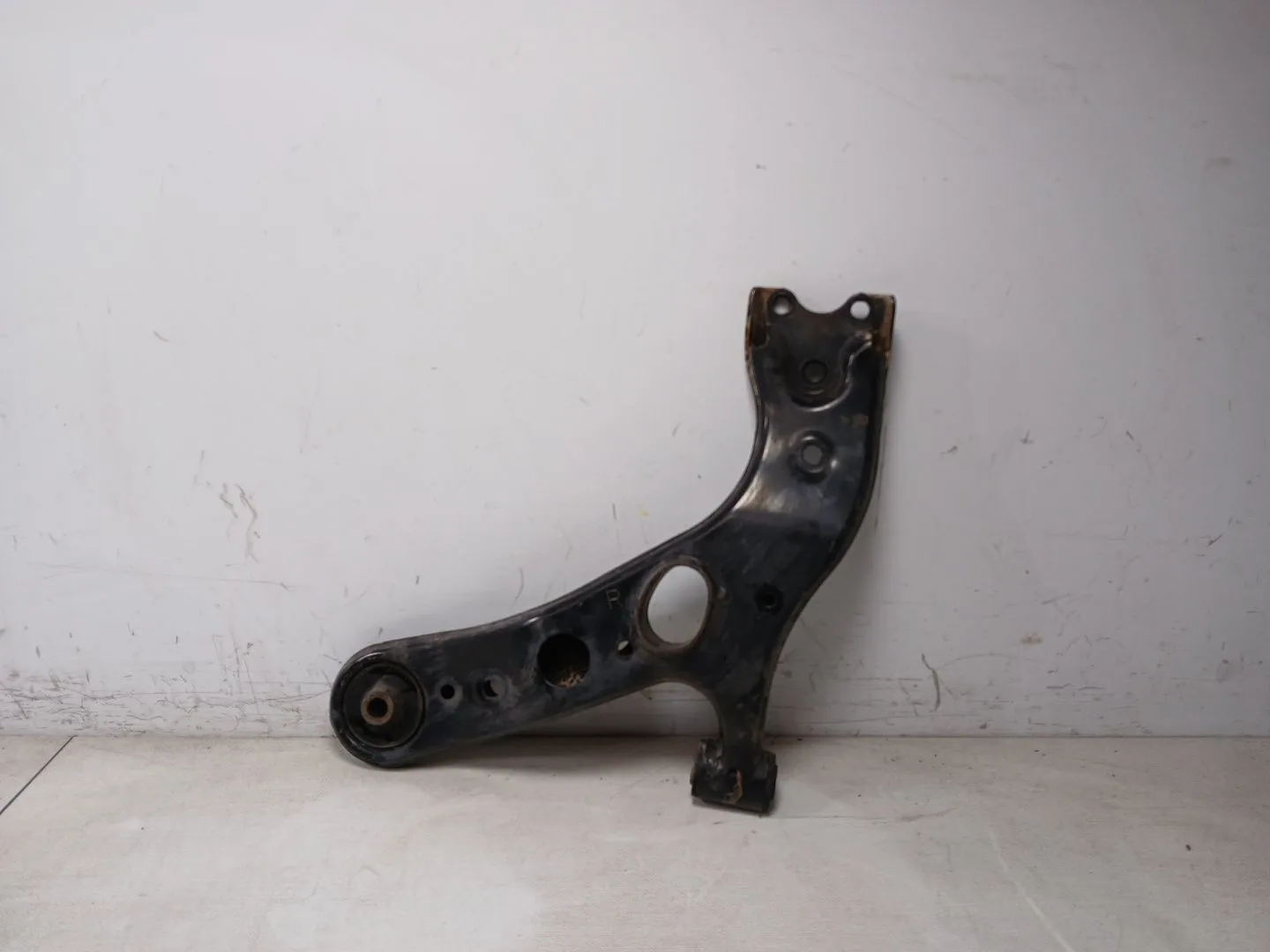 Brazo Suspension Inferior Delantero Derecho para Toyota Rav 4 Iv (_A4_)