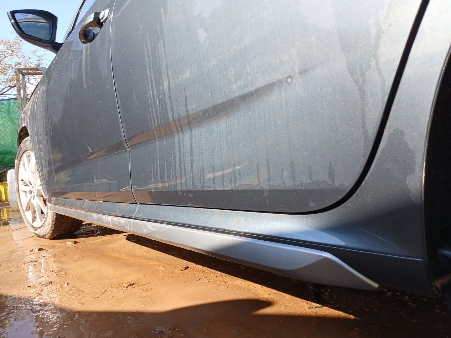 Faldon Lateral para Skoda Kamiq (Nw4)