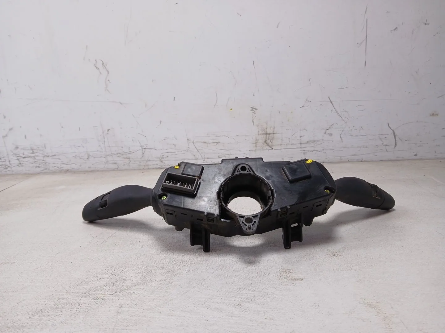 Mando Multifuncion para Kia Ceed (Cd)