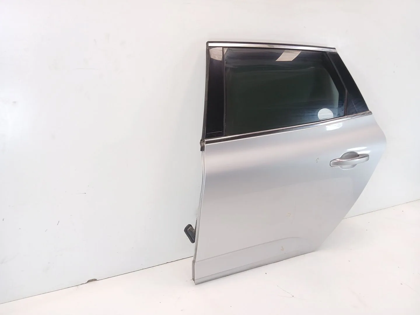 Puerta Trasera Izquierda para Renault Talisman Grandtour (Kp_)