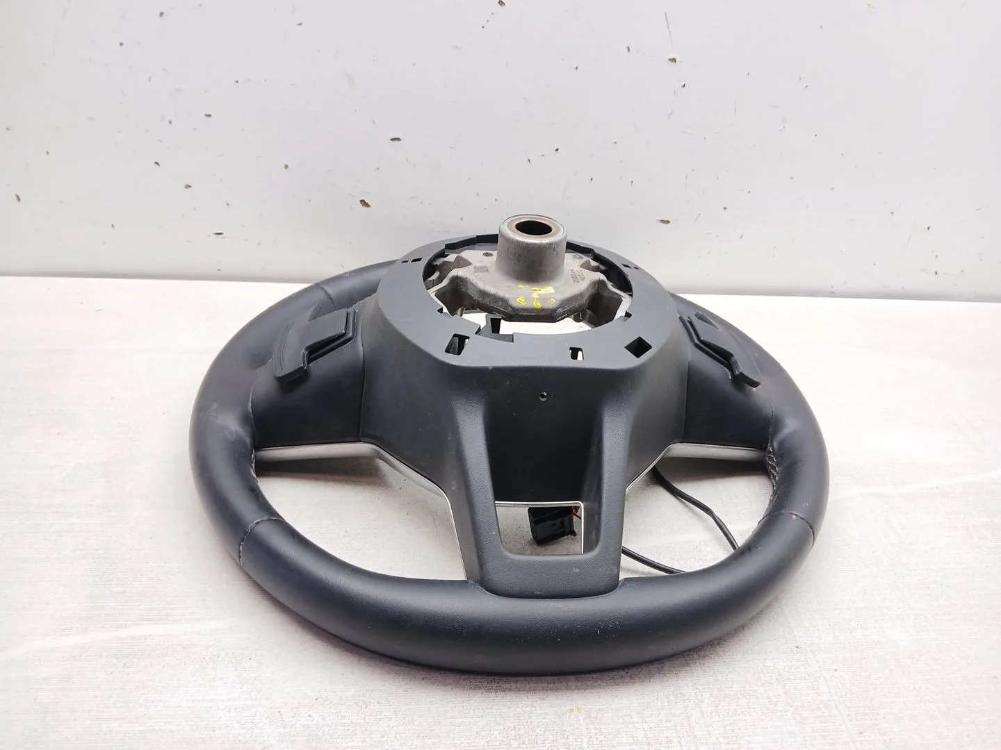 Volante para Renault Arkana I (Lcm_, Ldn_)