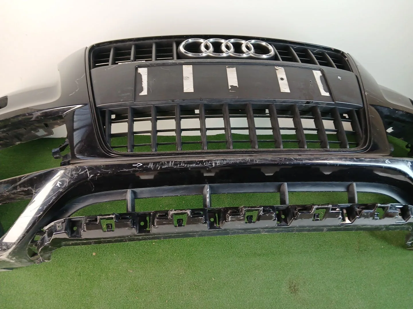 Paragolpes Delantero para Audi Q7 (4Lb)