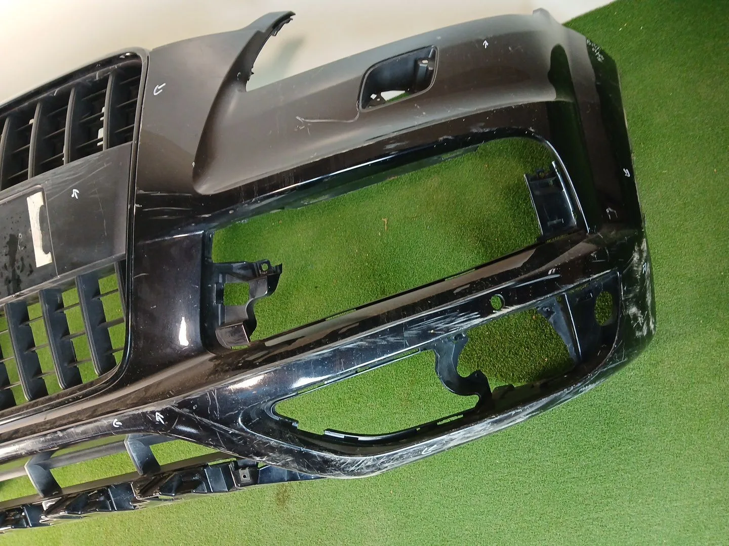 Paragolpes Delantero para Audi Q7 (4Lb)