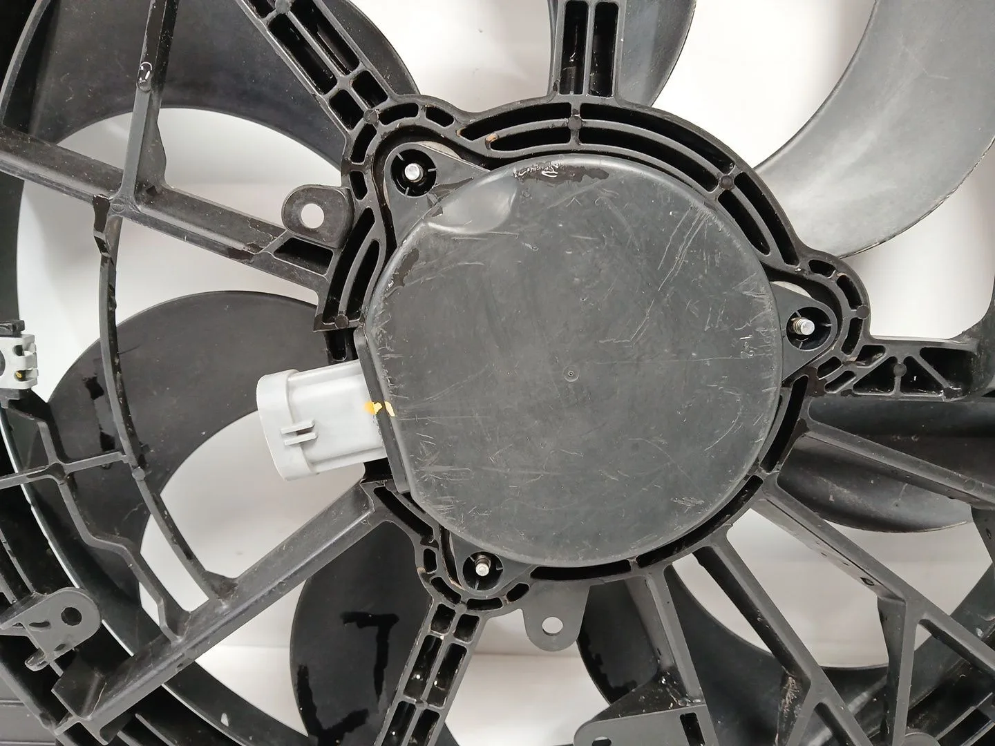 Electroventilador para Renault Arkana I (Lcm_, Ldn_)