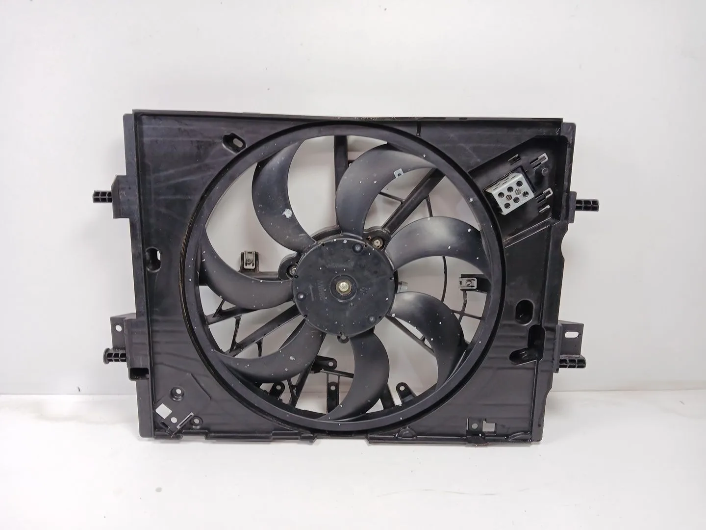 Electroventilador para Renault Arkana I (Lcm_, Ldn_)