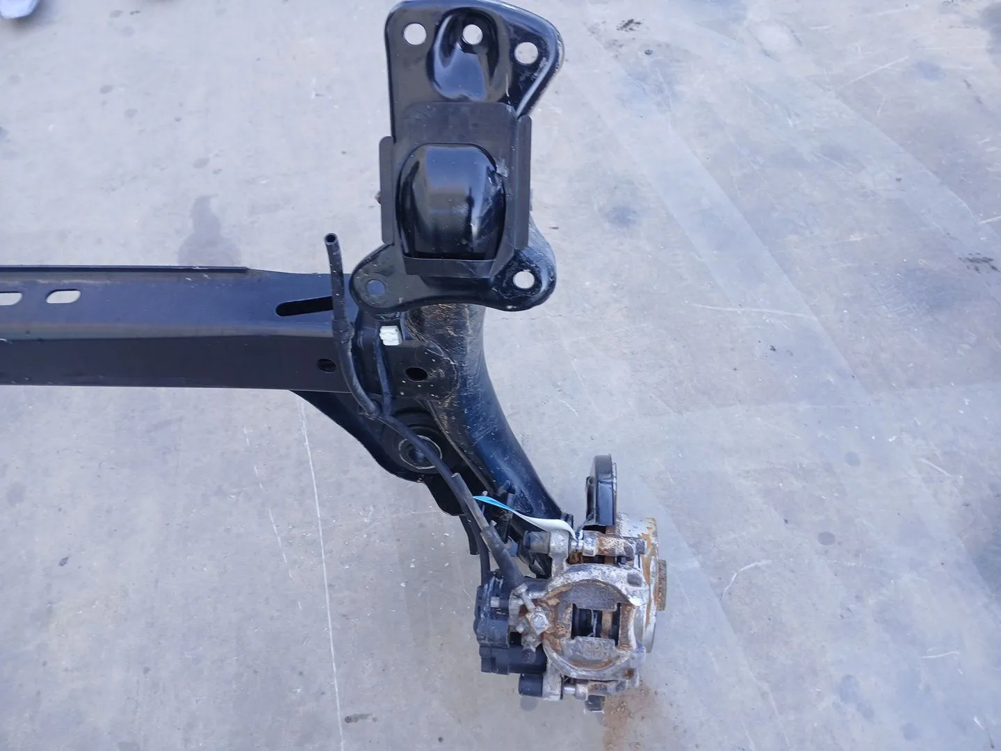 Puente Trasero para Skoda Karoq (Nu7, Nd7)