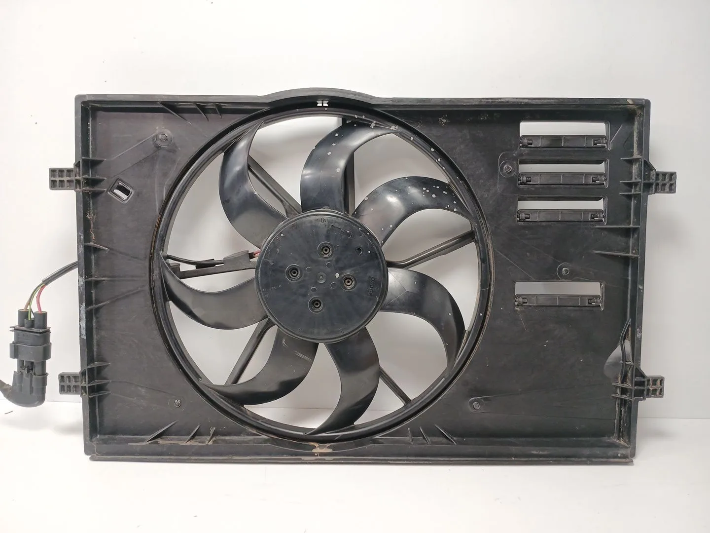 Electroventilador para Skoda Karoq (Nu7, Nd7)