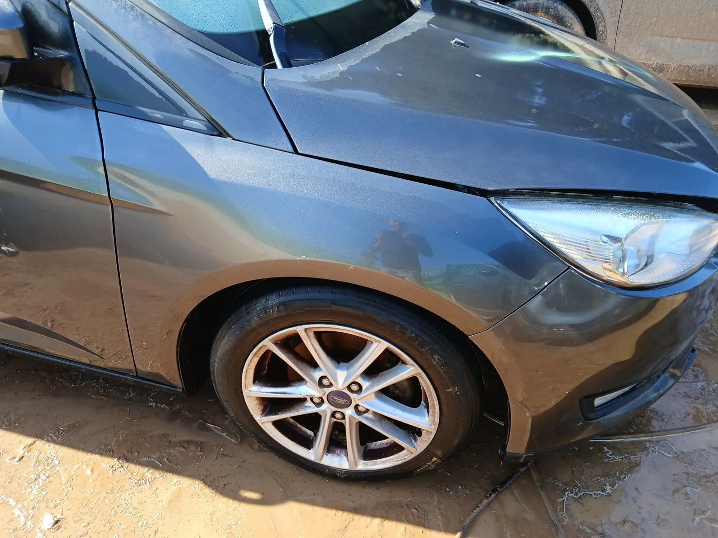 Aleta Delantera Derecha para Ford Focus Iii
