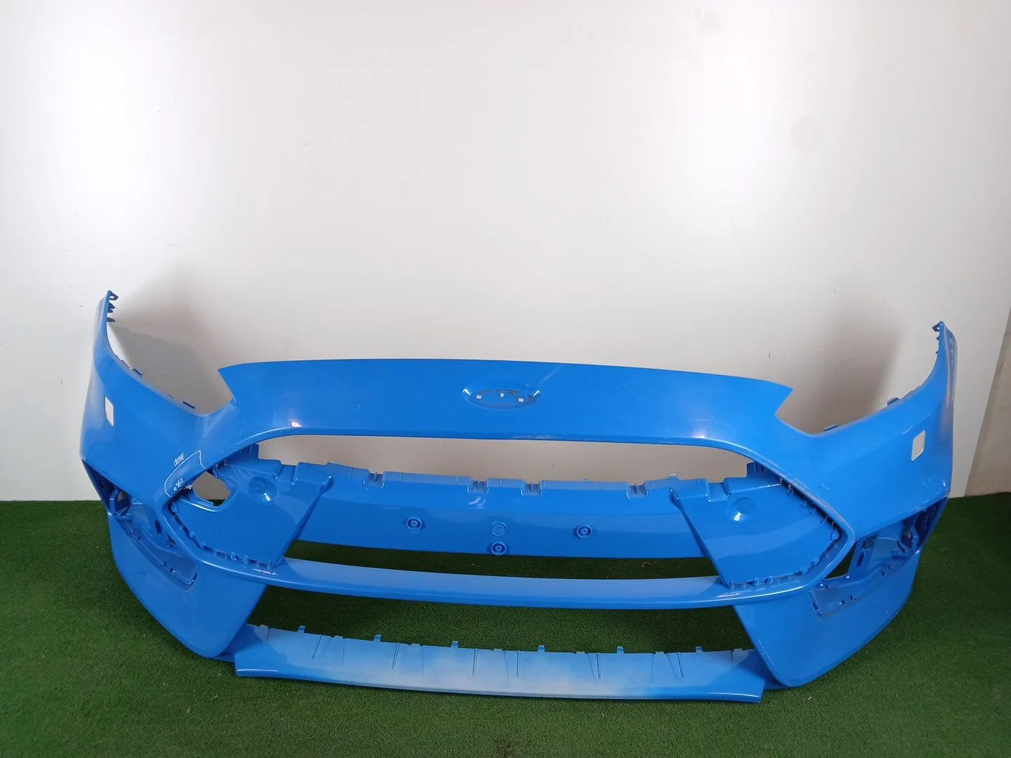Paragolpes Delantero para Ford Focus