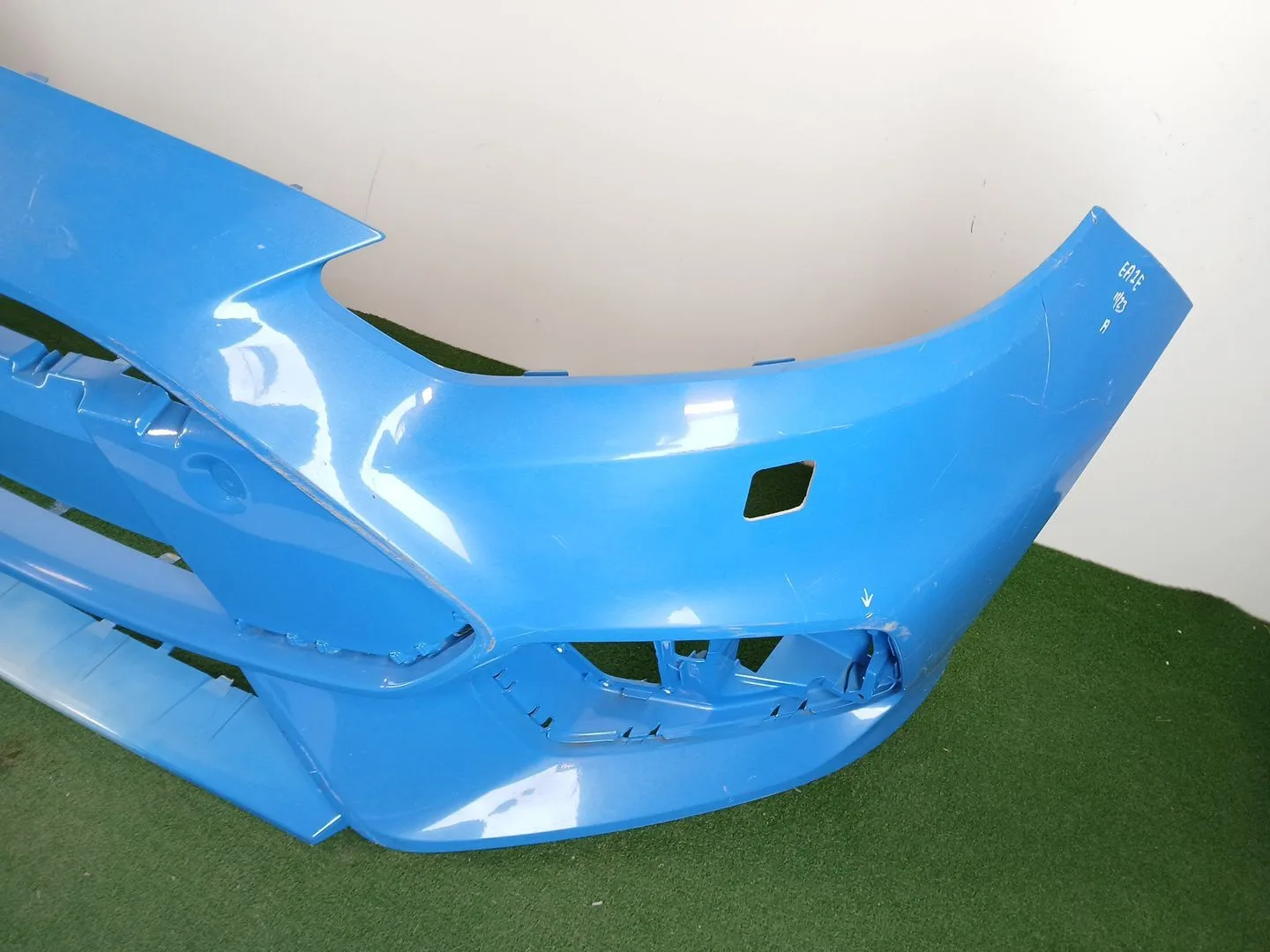Paragolpes Delantero para Ford Focus