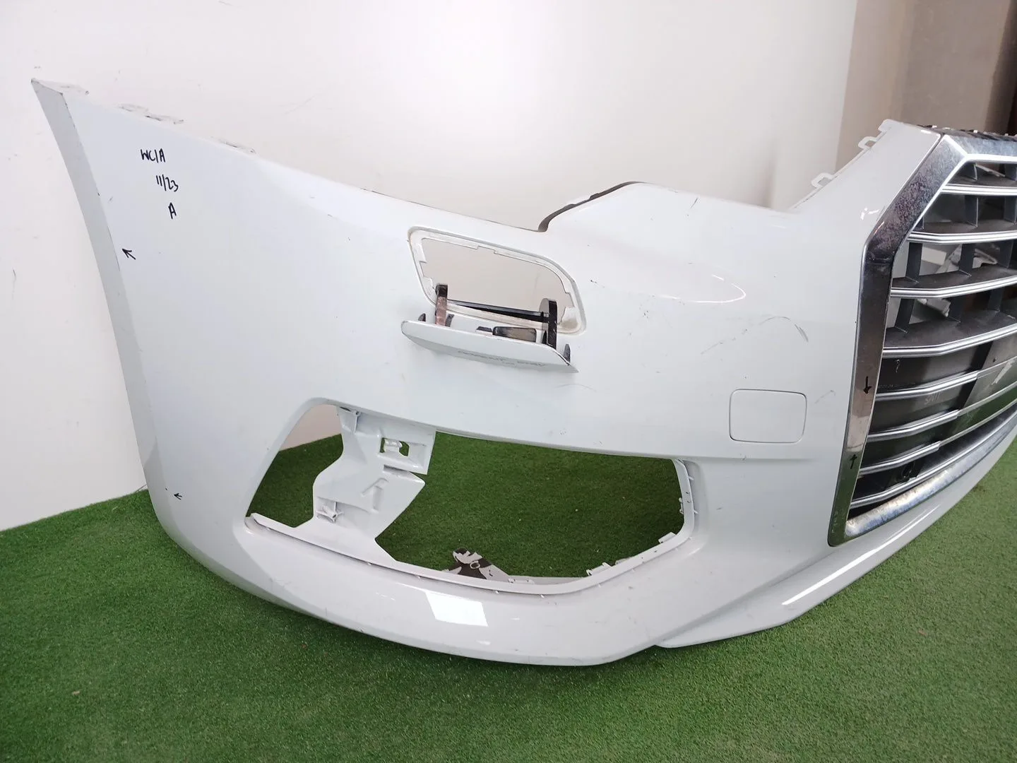 Paragolpes Delantero para Audi A6 Allroad C8 (4Ah)