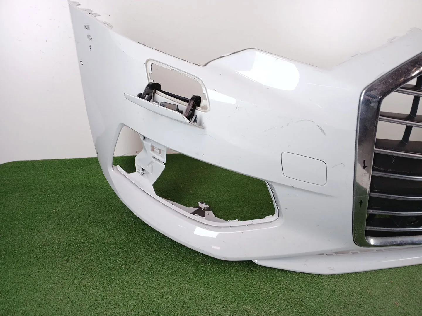 Paragolpes Delantero para Audi A6 Allroad C8 (4Ah)