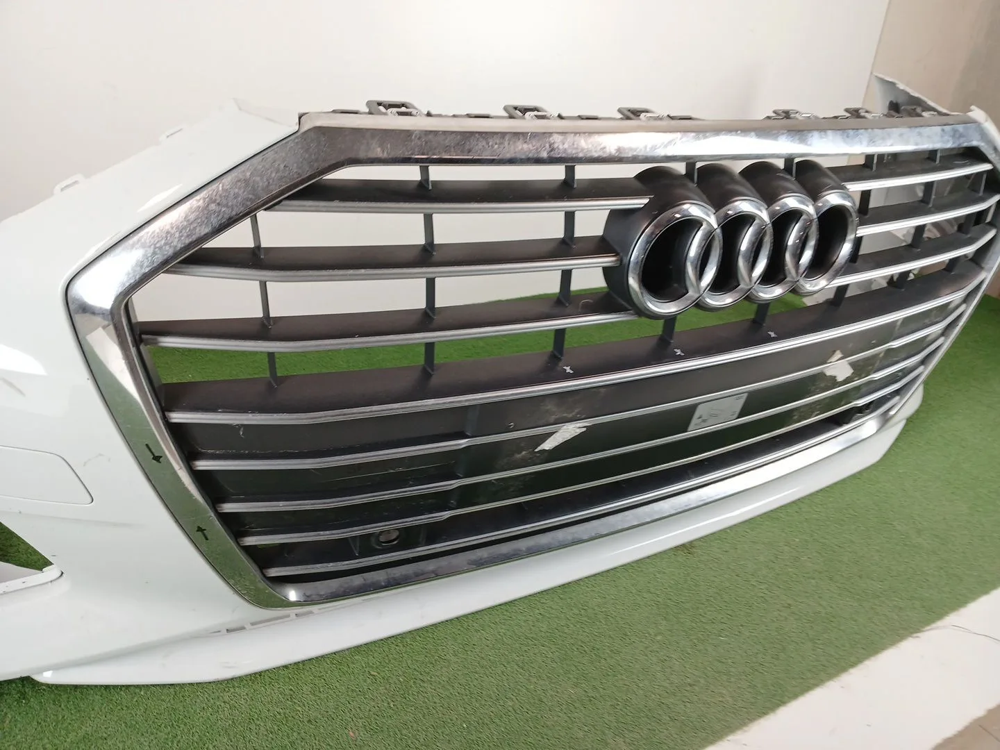 Paragolpes Delantero para Audi A6 Allroad C8 (4Ah)