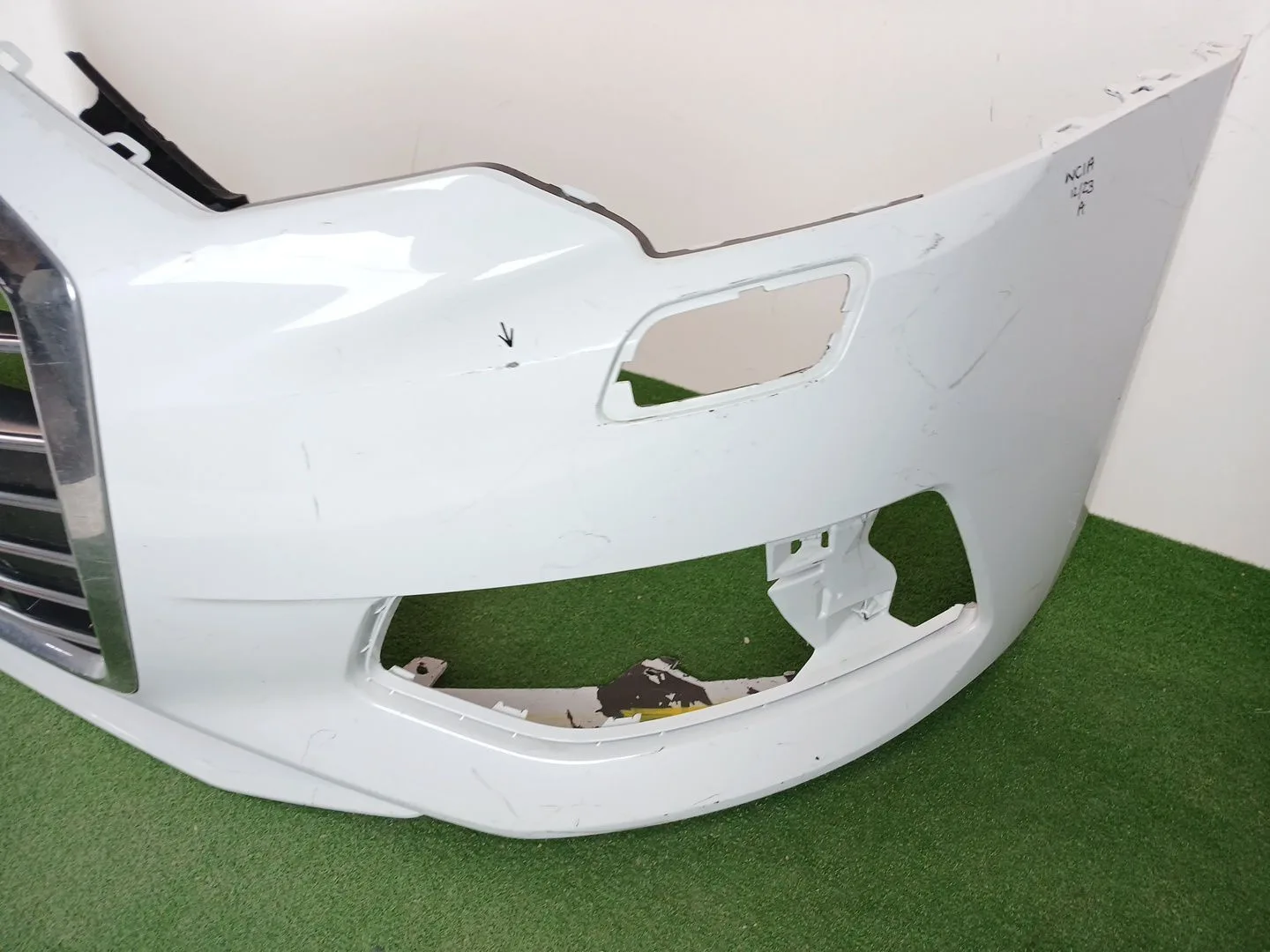 Paragolpes Delantero para Audi A6 Allroad C8 (4Ah)