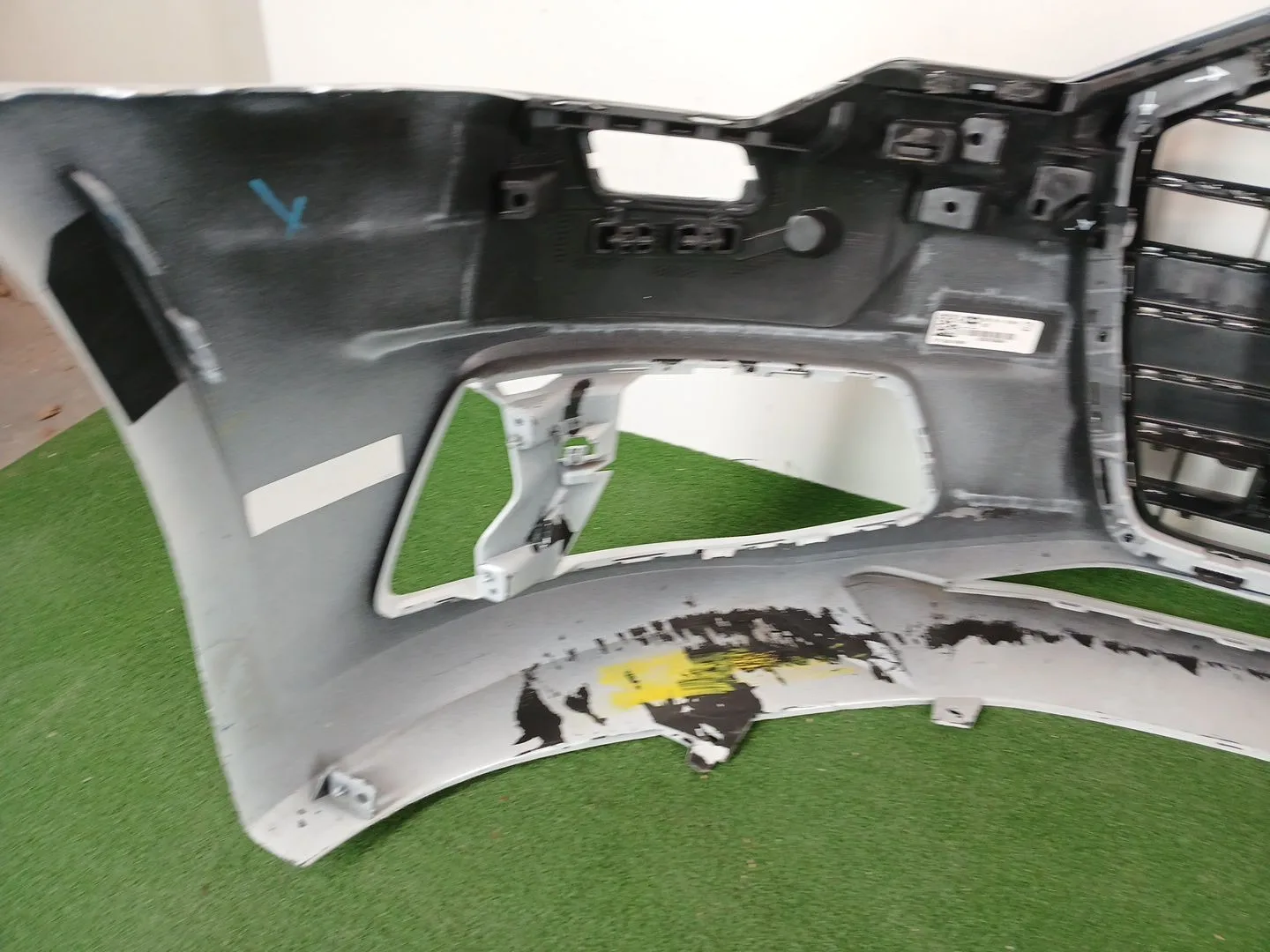 Paragolpes Delantero para Audi A6 Allroad C8 (4Ah)