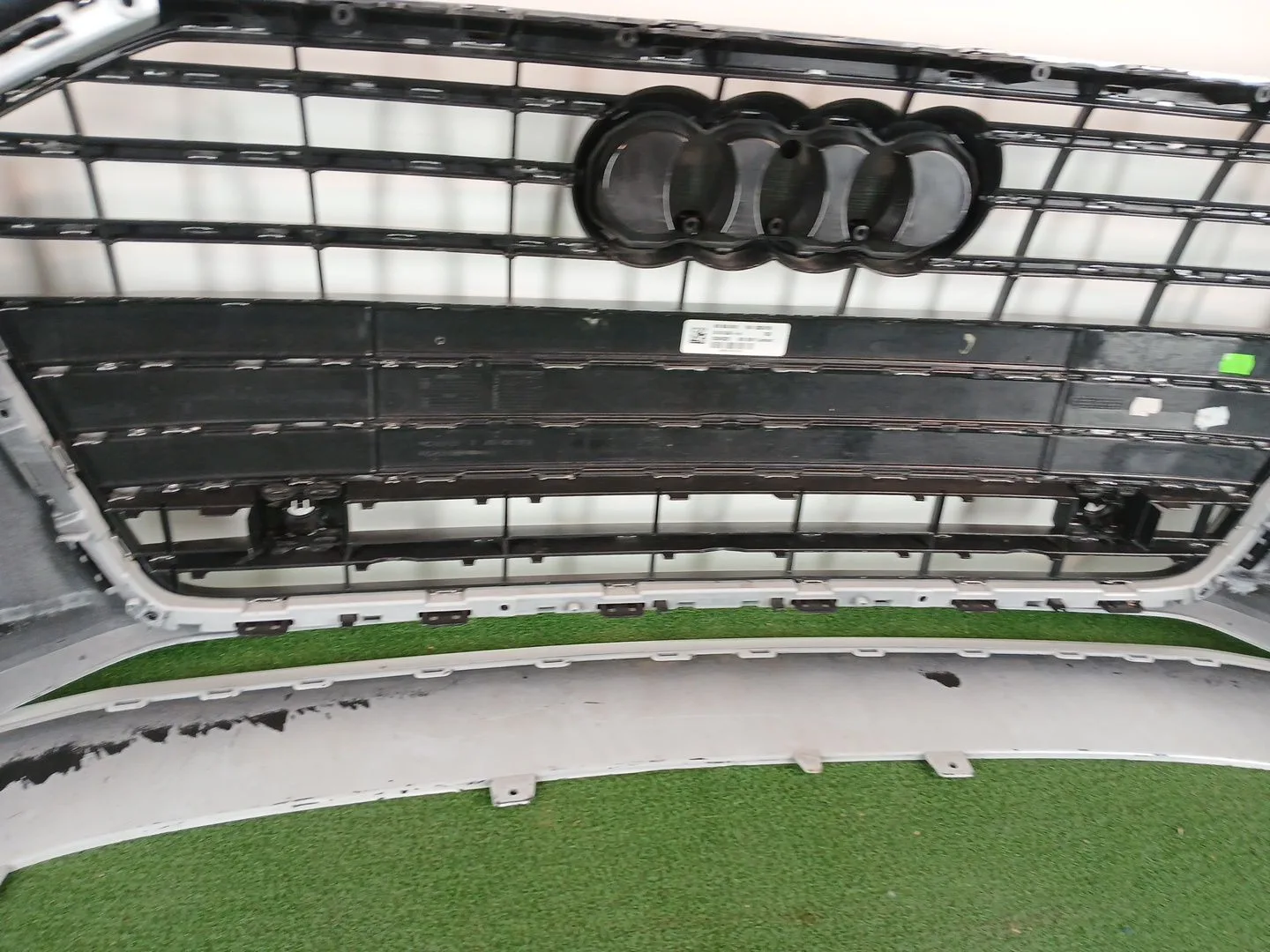 Paragolpes Delantero para Audi A6 Allroad C8 (4Ah)