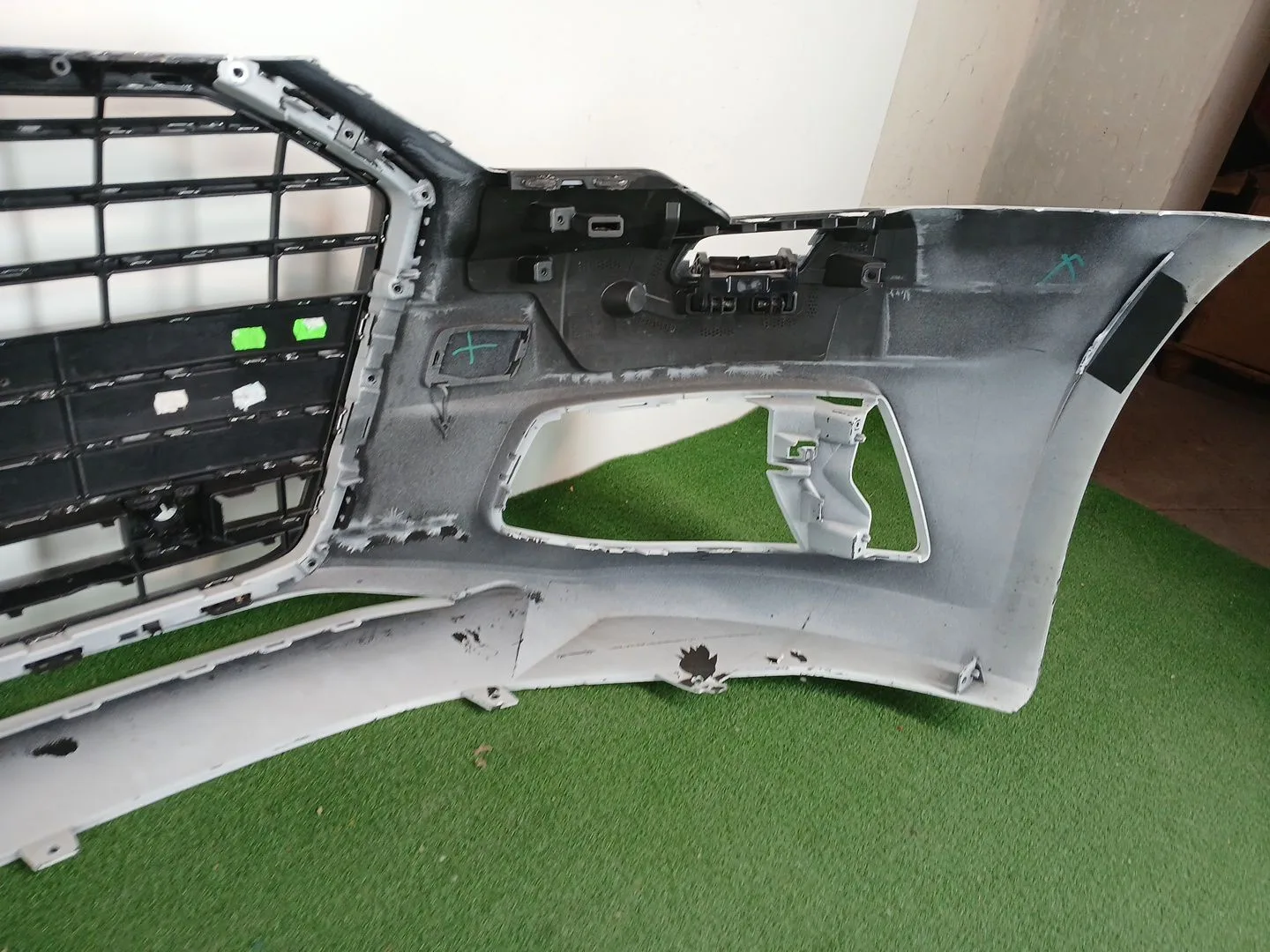 Paragolpes Delantero para Audi A6 Allroad C8 (4Ah)