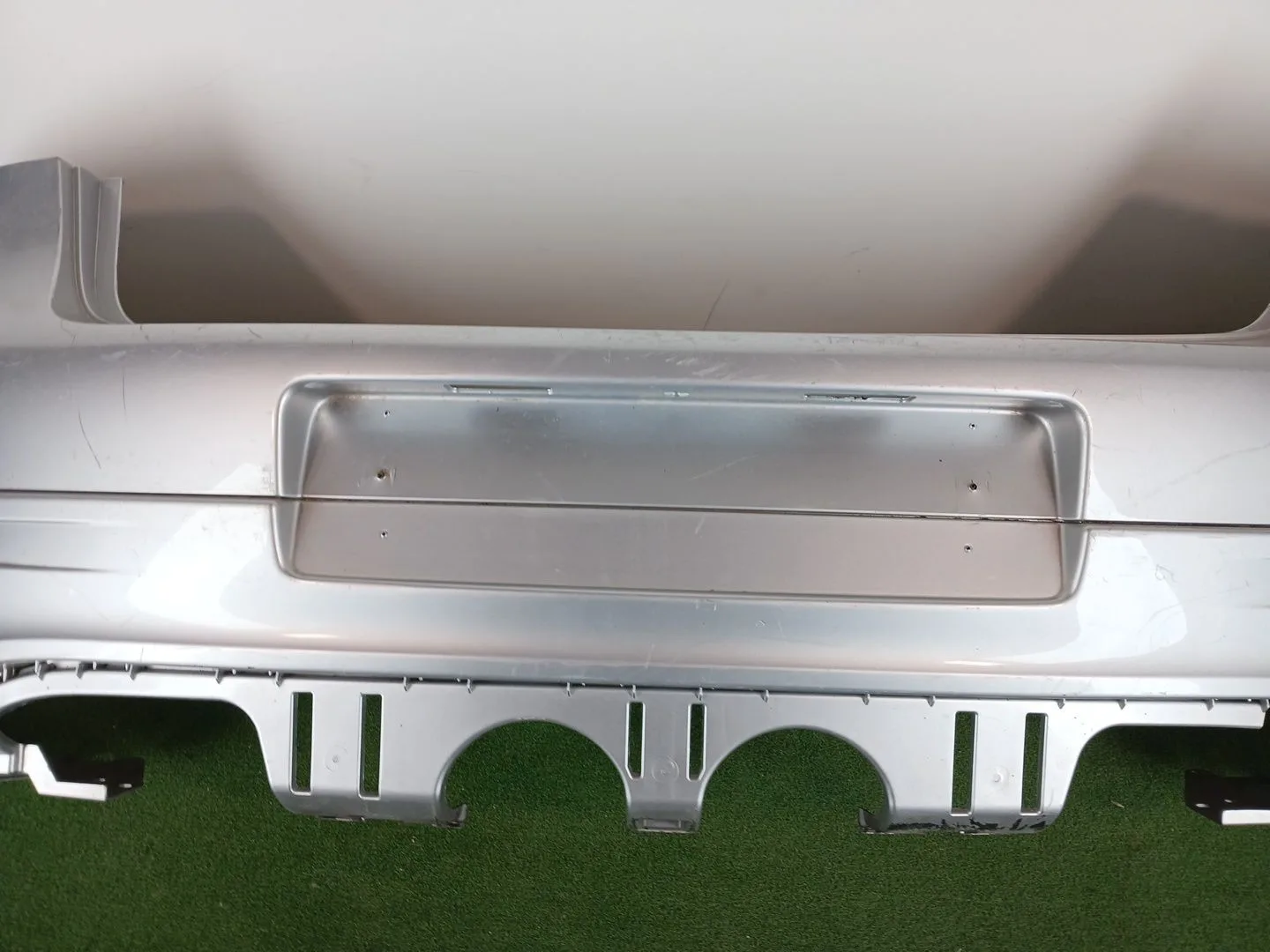Paragolpes Trasero para Volkswagen Golf V (1K1)