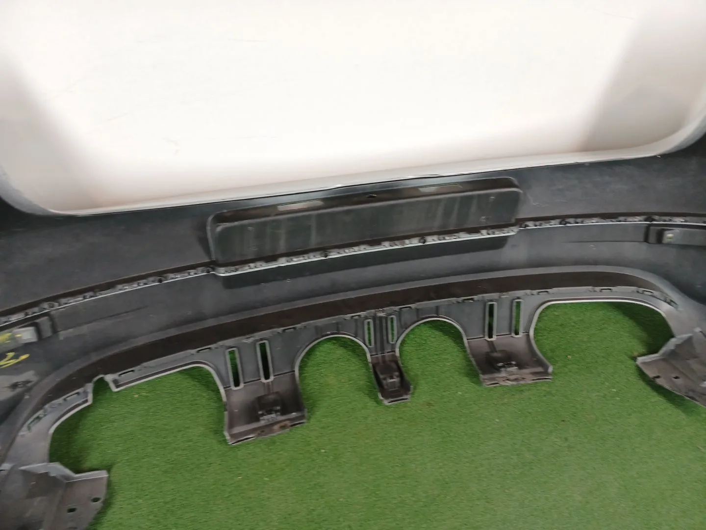 Paragolpes Trasero para Volkswagen Golf V (1K1)
