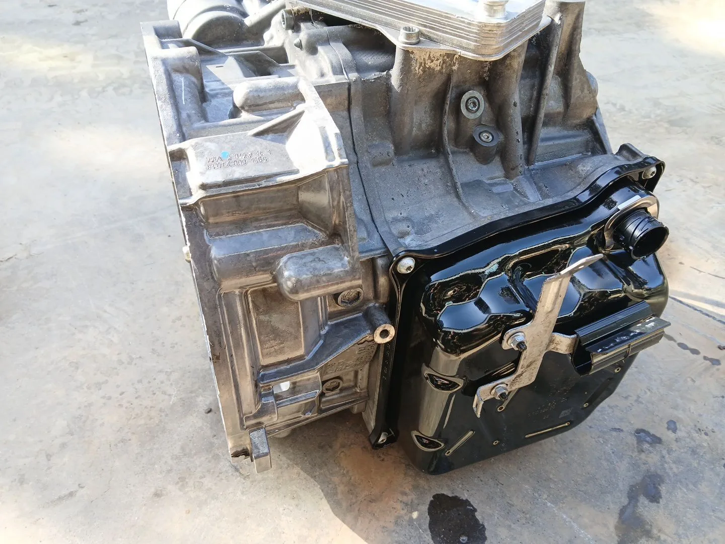 Caja Cambios para Audi Q3 Sportback (F3N)