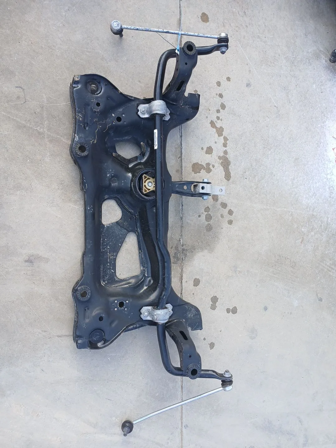 Puente Delantero para Audi Q3 Sportback (F3N)
