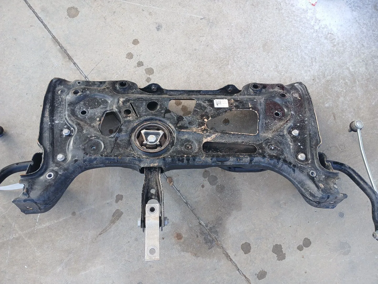 Puente Delantero para Audi Q3 Sportback (F3N)