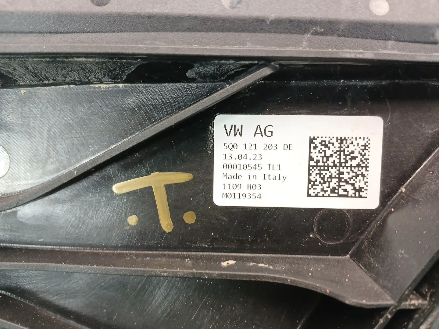 Electroventilador para Audi Q3 Sportback (F3N)