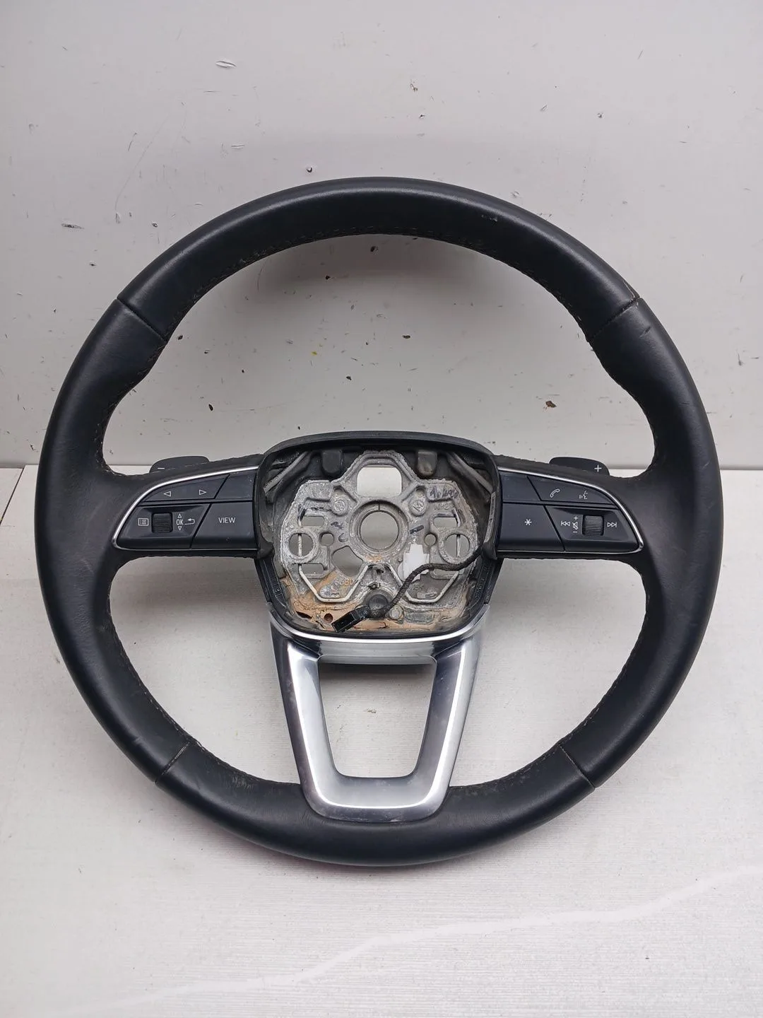 Volante para Audi Q3 Sportback (F3N)