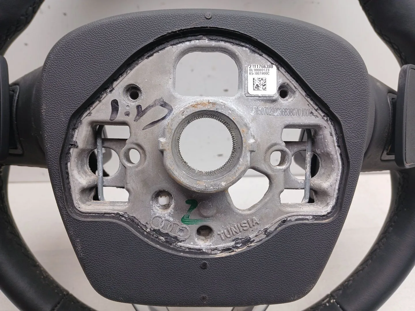 Volante para Audi Q3 Sportback (F3N)