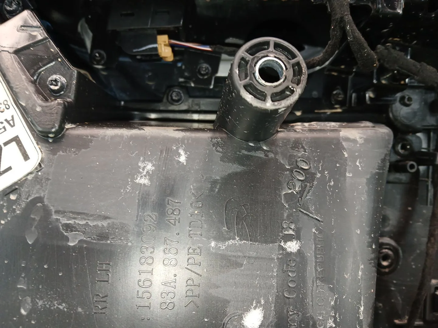 Guarnecido Puerta Trasera Izquierda para Audi Q3 Sportback (F3N)