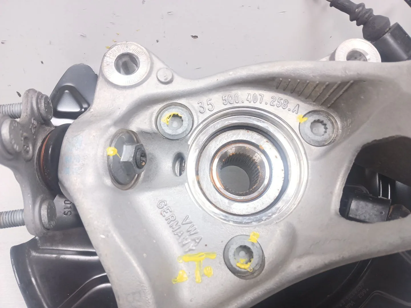 Mangueta Delantera Izquierda para Audi Q3 Sportback (F3N)