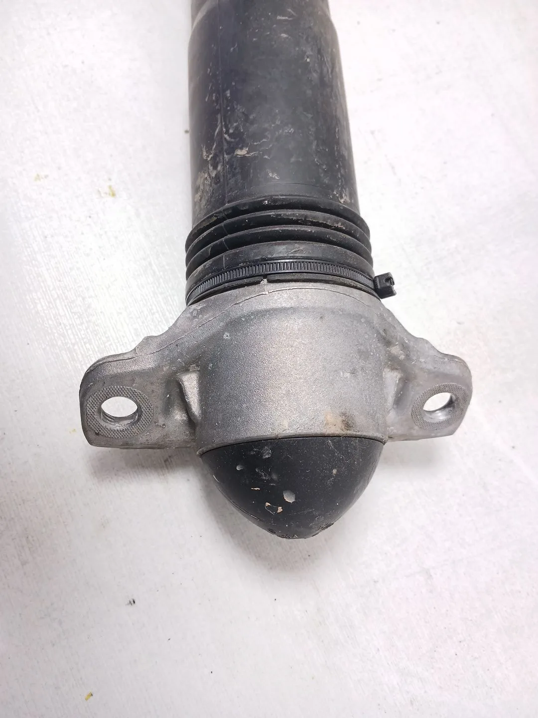 Amortiguador Trasero Izquierdo para Audi Q3 Sportback (F3N)